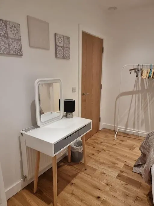 Large Duplex Flat At London Bridge Apartment 0*,